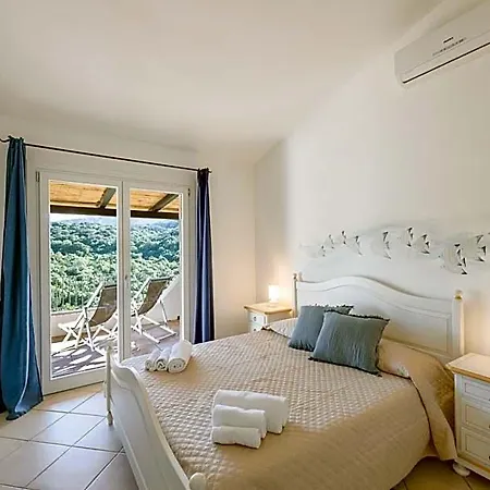 Hotel Ea Bianca 3*